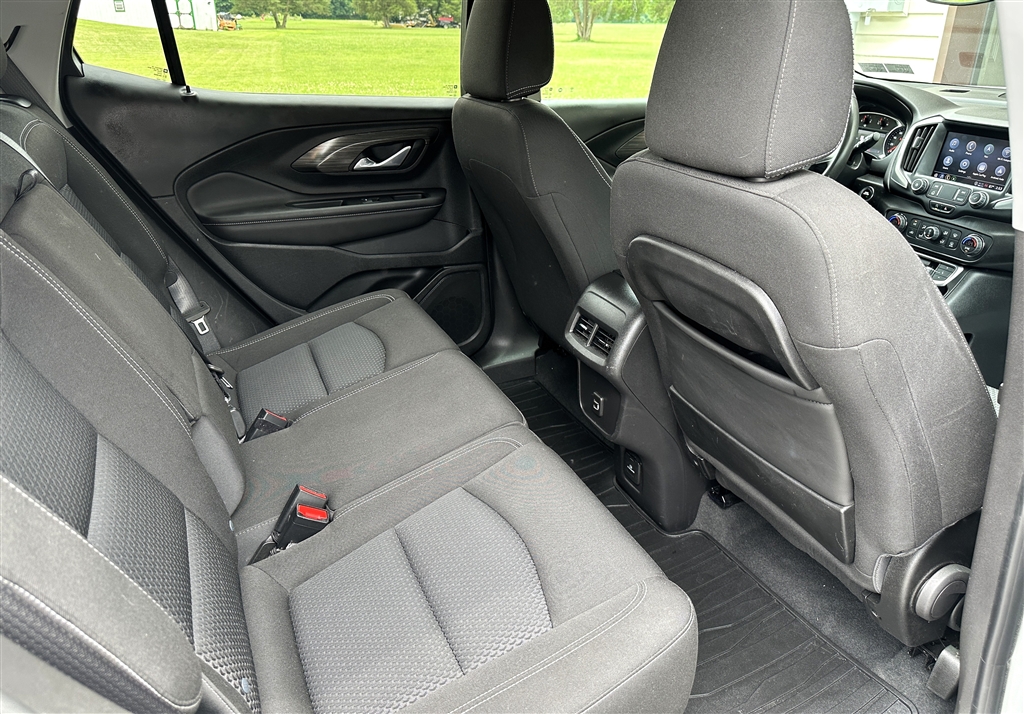 2022 GMC Terrain SLE - Photo 16