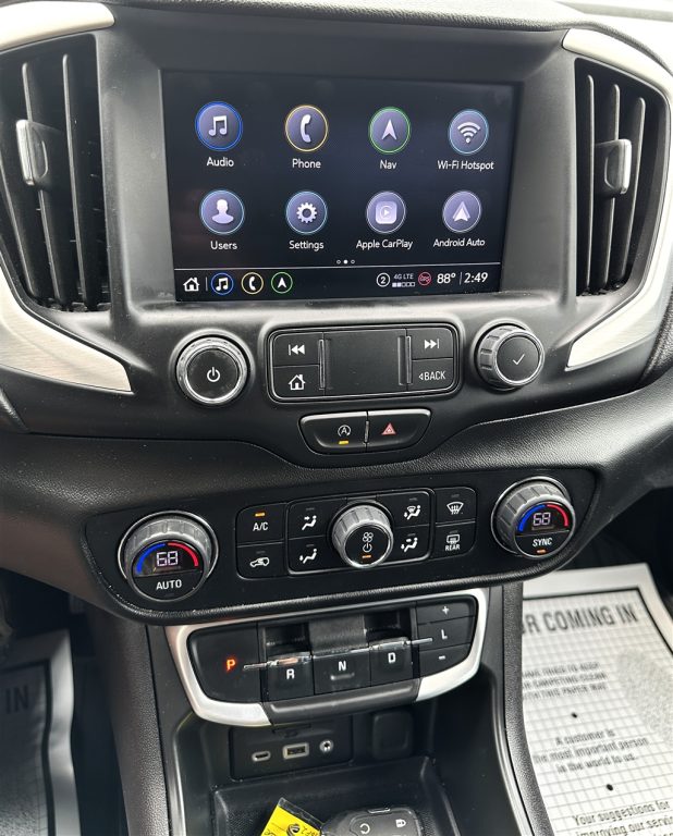 2022 GMC Terrain SLE - Photo 17