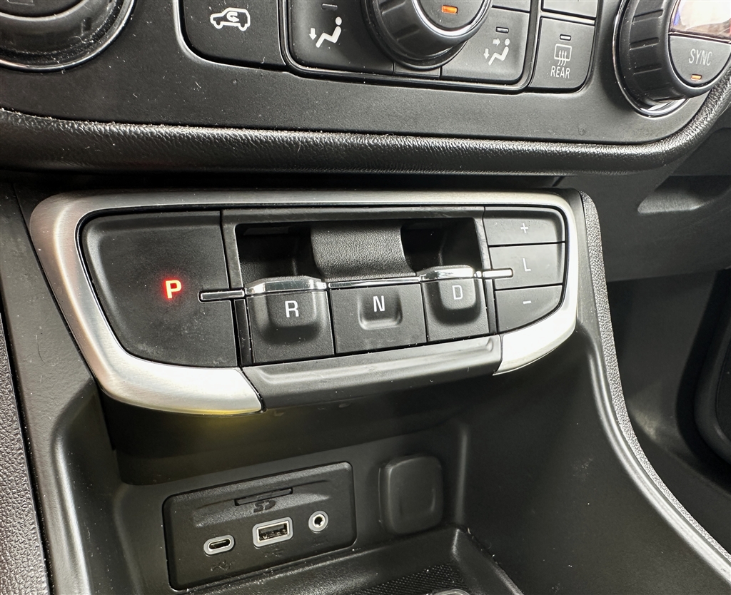 2022 GMC Terrain SLE - Photo 37