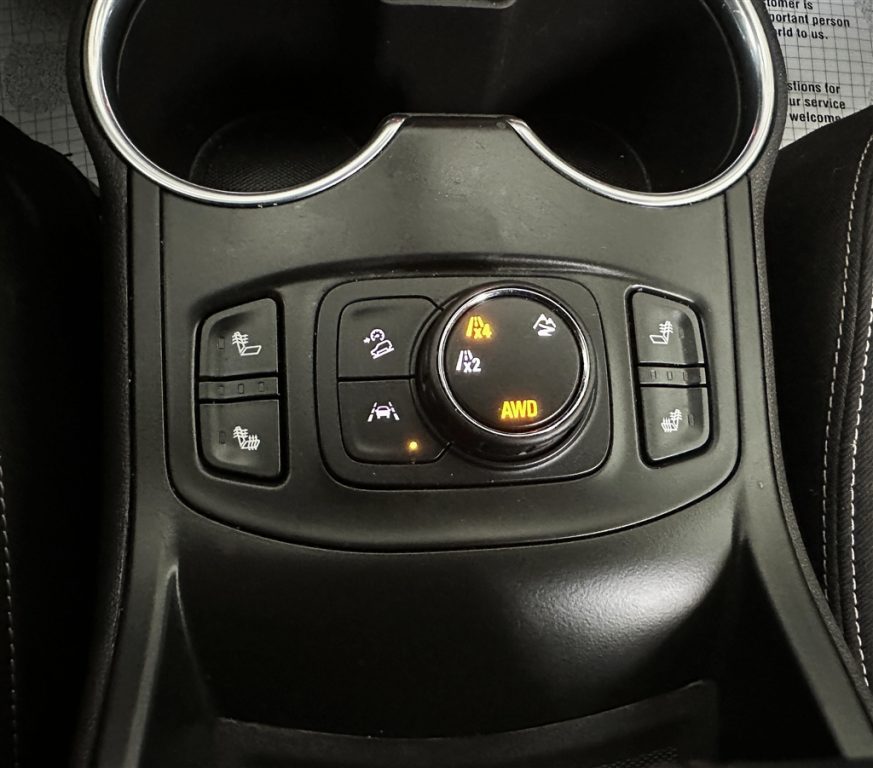 2022 GMC Terrain SLE - Photo 21
