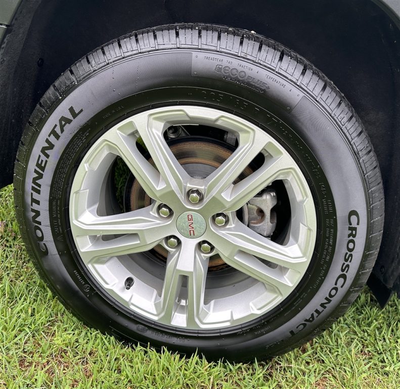 2022 GMC Terrain SLE - Photo 25