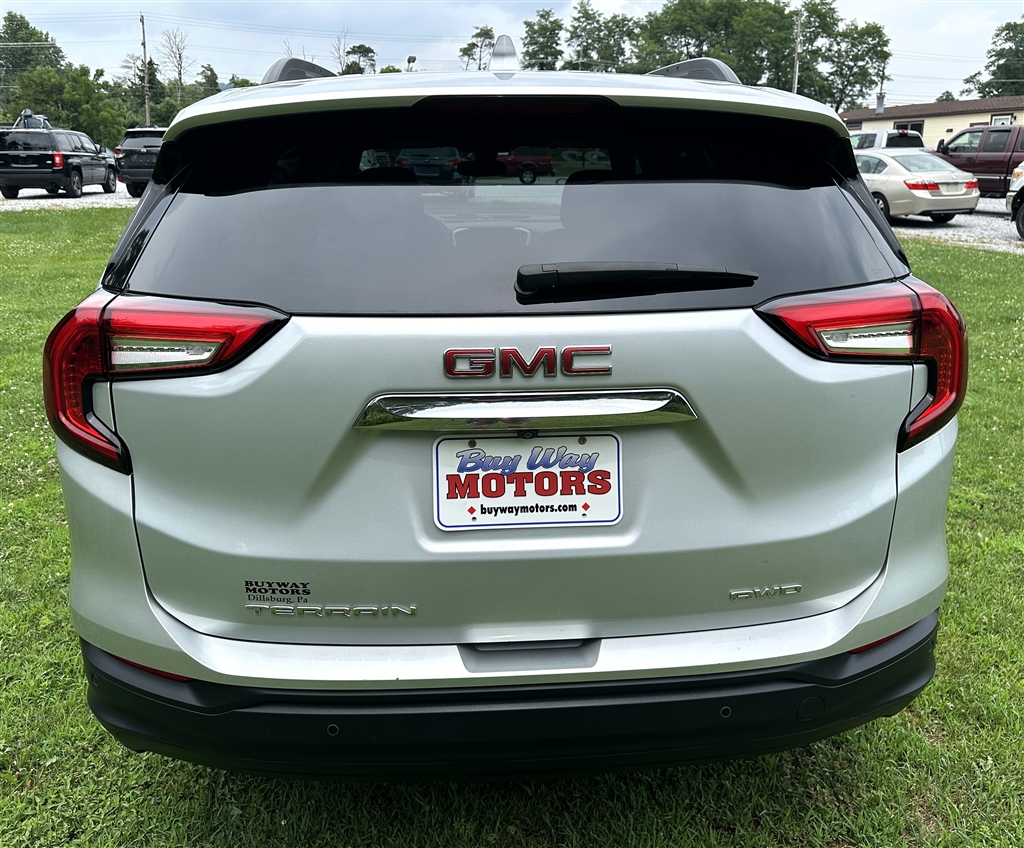 2022 GMC Terrain SLE - Photo 31