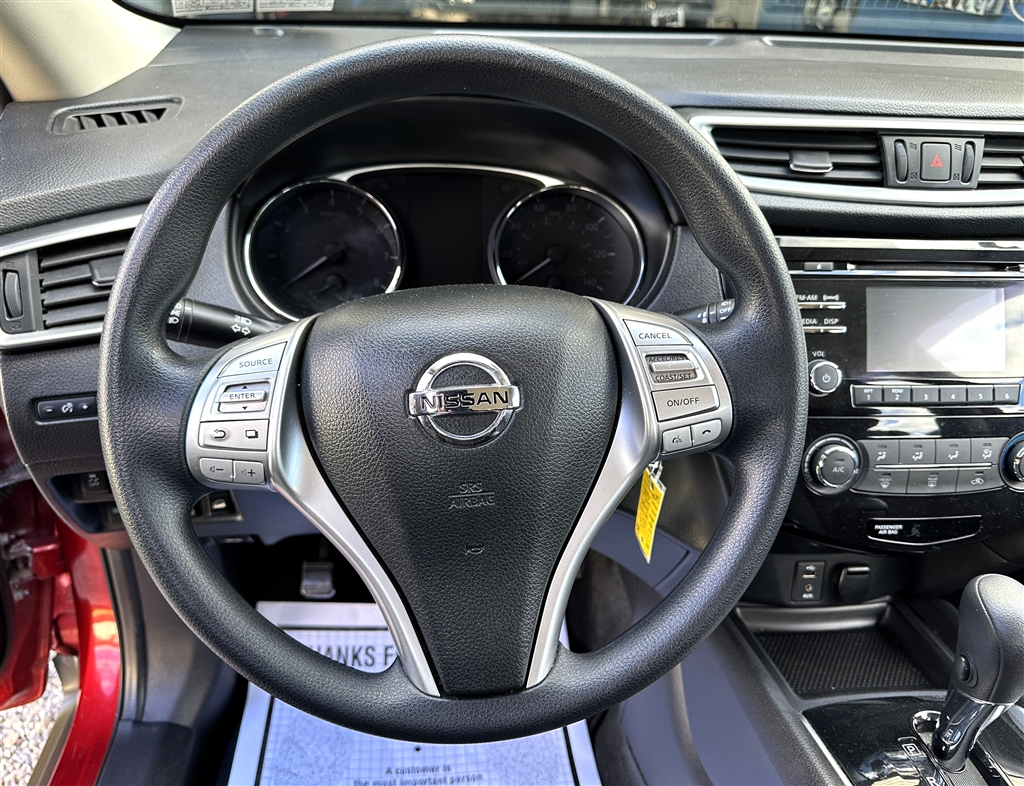 2015 Nissan Rogue S - Photo 29