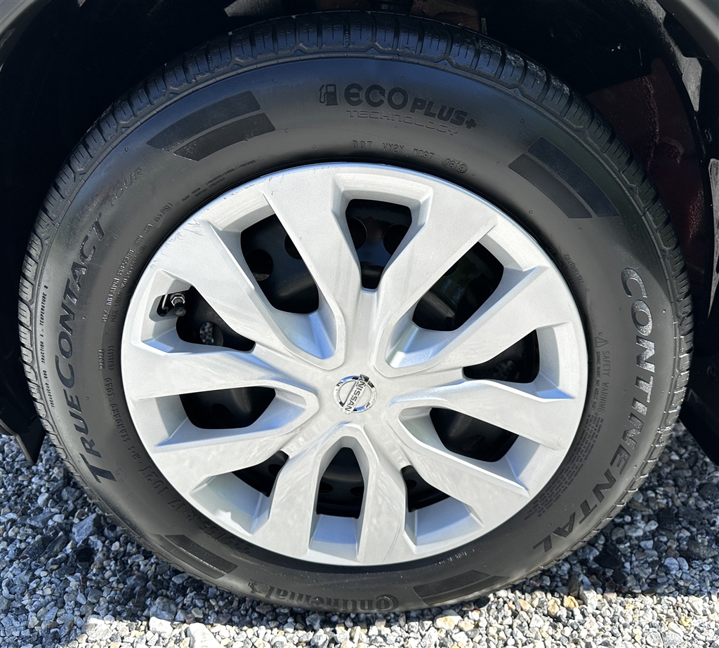 2015 Nissan Rogue S - Photo 36